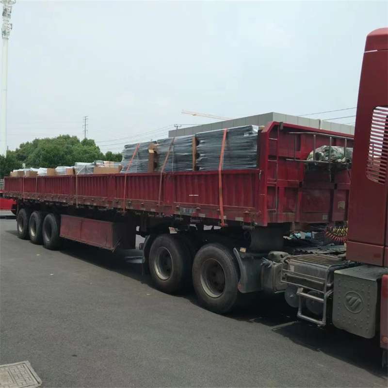 溪湖区乌鲁木齐县物流专线：高效直达的运输之旅